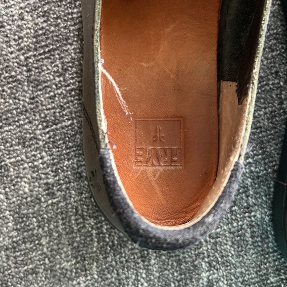 Frye Size 7.5 shoes - Picture 3 of 5